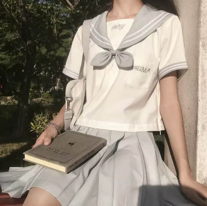 少女集中营海报